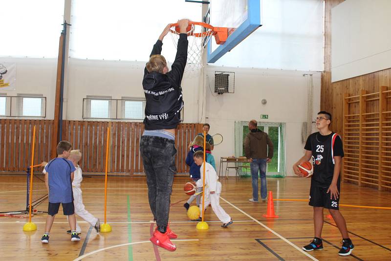 Sobotní dopoledne patřilo akci Kaplice plná v pohybu ve sportovní hale.