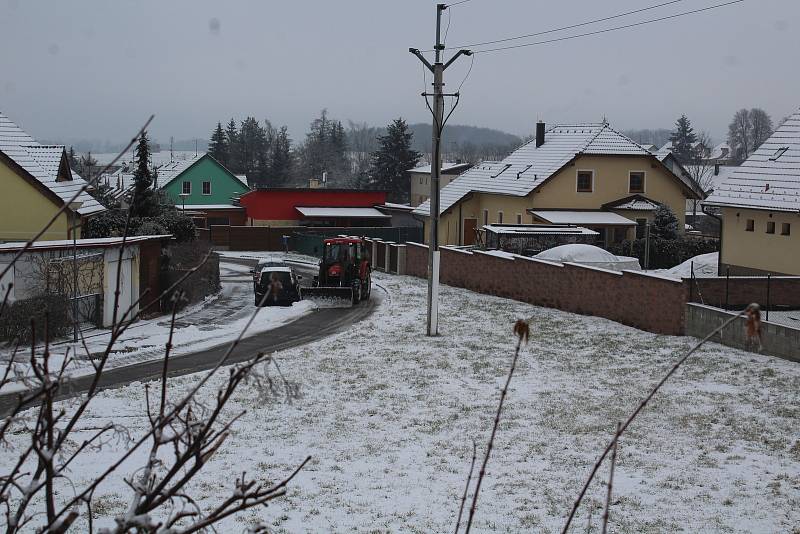 Předzvěst nové sněhové várky v Dolním Třeboníně. Podle předpovědi v příštích dnech můžeme očekávat nástup pravé zimy.