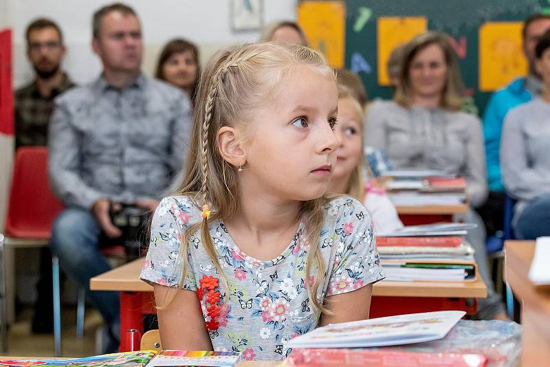 První školní den v ZŠ Dolní Třebonín.