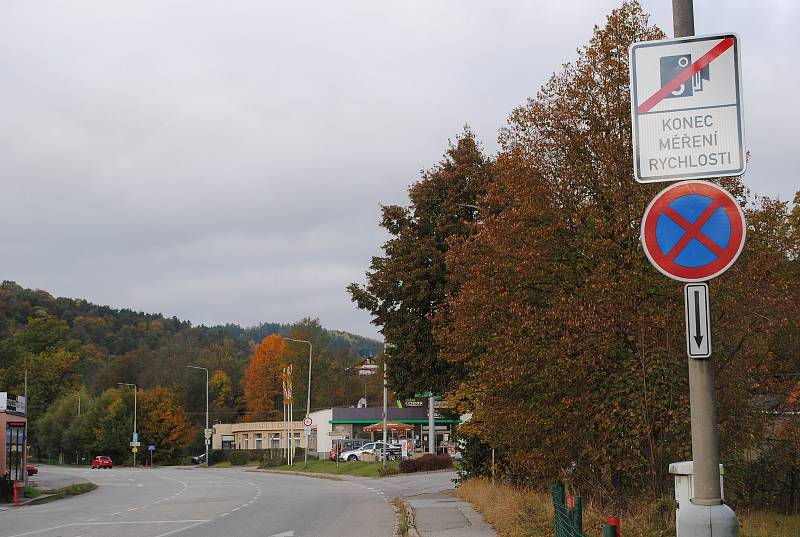 V Českém Krumlově je měřený úsek i na výpadovce na Černou v Pošumaví, od Jelenky po grafitový důl.