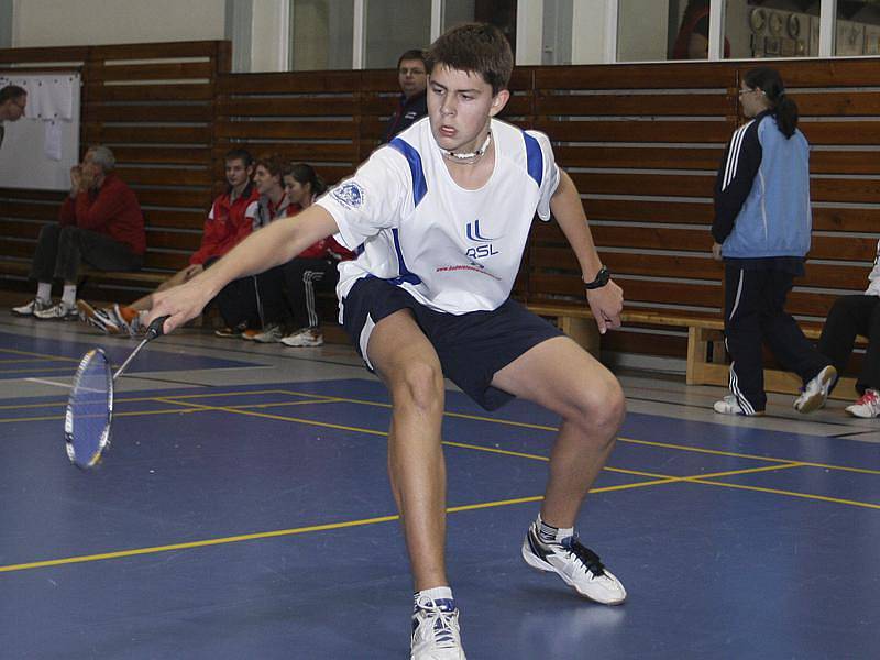 Zlato z mixu, stříbro z deblu a bronz ze singlu - to je vizitka Jaromíra Janáčka z posledního celostátního turnaje juniorů kategorie U19 v této sezoně.