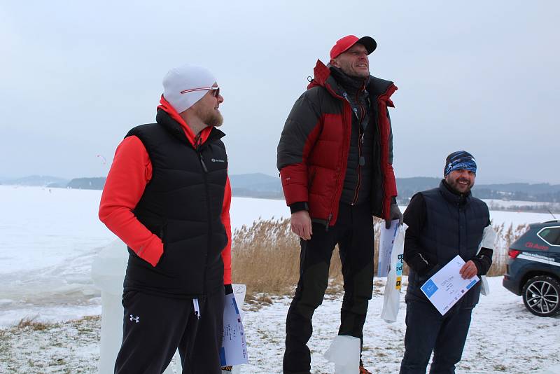 Lipno Ice Marathon prověřil na osm desítek borců, kteří nejsou z cukru.