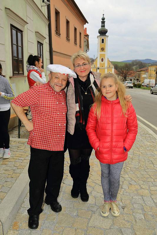 Velikonoční jarmárek v Benešově nad Černou.