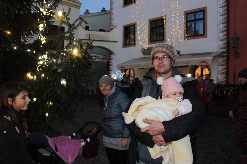 Tříkrálový happening je tradičním zakončením adventního svátečního období v Českém Krumlově.