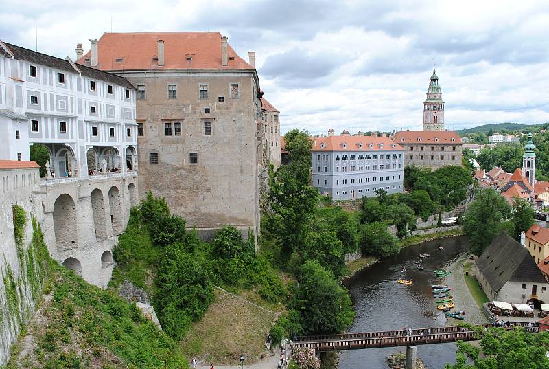 Český Krumlov o prodlouženém červencovém víkendu.