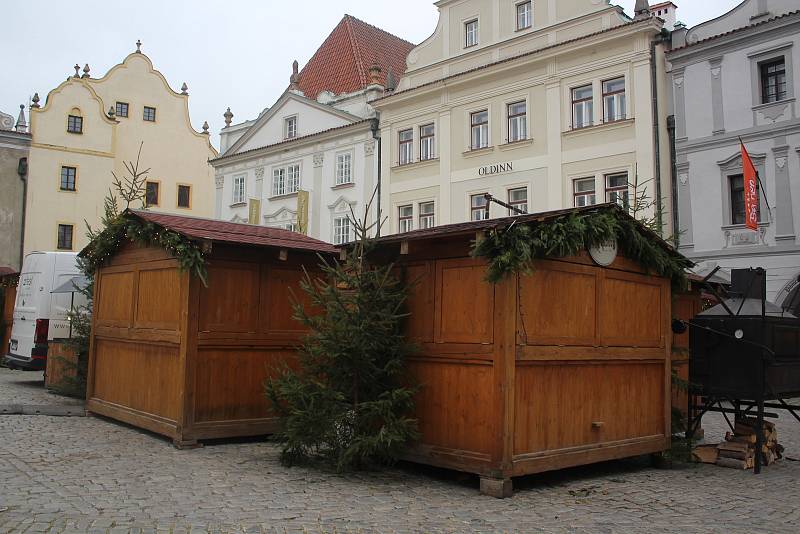 Adventně vyzdobené centrum Českého Krumlova.