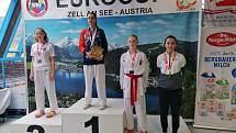 Karatisté z SK Karate Český Krumlov přivezli z evropského poháru spoustu medailí.