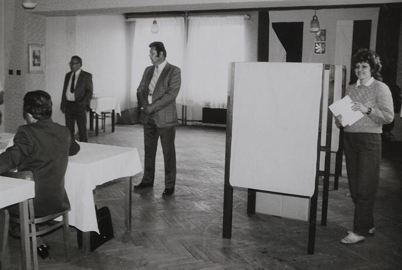 Krumlovská devadesátá. Volby v červnu 1990.