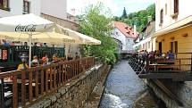 Český Krumlov o prodlouženém červencovém víkendu.