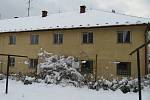 Kdysi vyhlášené plicní sanatorium na Českokrumlovsku nyní už více jak 15 let chátrá.