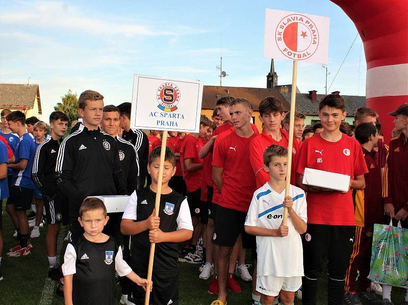 Magic cup Šumava 2021 začal v Dolním Dvořišti.