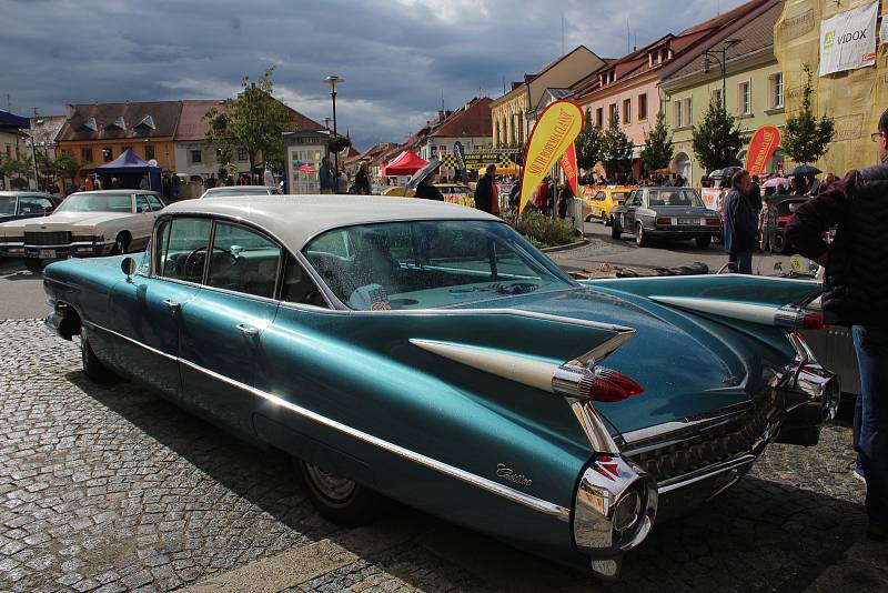 Grand Prix Kaplice v sobotu odpoledne ovládla centrum města.