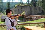 Cimbálová muzika Majerán a dobroty jako brynzové halušky, kapustnica nebo perkelt, to byl Den slovenské kuchyně a hudby na Pořešíně.