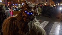 Diváci se během Krampus show v Kaplici náramně bavili.