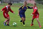 OP starší žáci - 6. kolo: Sokol Chvalšiny (modré dresy) - SK Holubov / Sokol Křemže 0:7 (0:5).