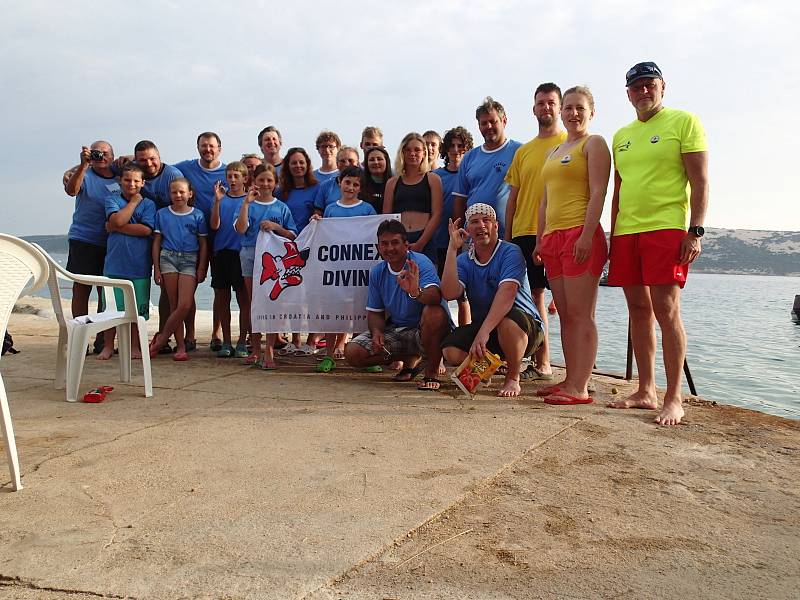 Krumlovští sportovní potápěči z klubu Kraken vyjeli na soustředění do Chorvatka na základnu ve Staré Novalje.