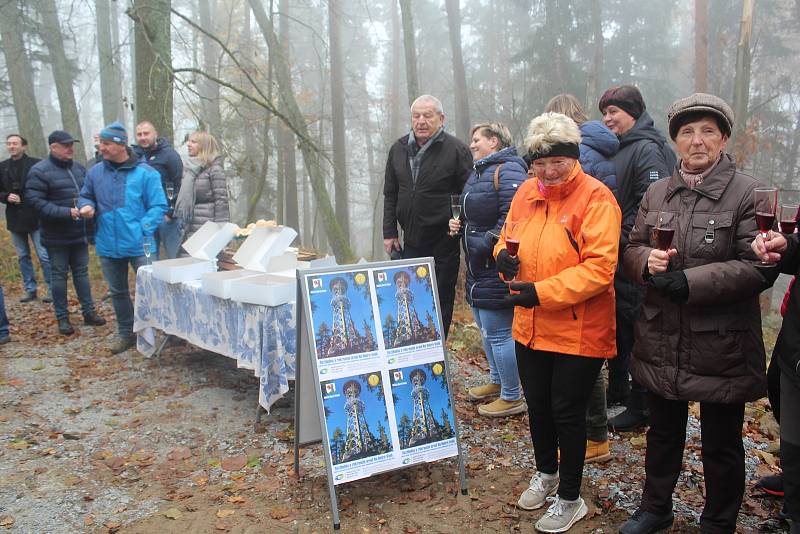 Rozhledna na Dobré Vodě je hotova. Hornoplánští ujišťují, že je z ní překrásný výhled.