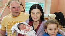 Devítiletý Roman se 8. dubna 2015 dočkal malé sestřičky. Veronika Havlíková vykoukla na svět v 8 hodin a 45 minut, měřila 49 centimetrů a vážila 3180 gramů. Rodiči obou dětí jsou Veronika Fialová a Roman Havlík z Větřní.