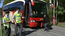 Nehoda autobusu u kaplického nádraží. 