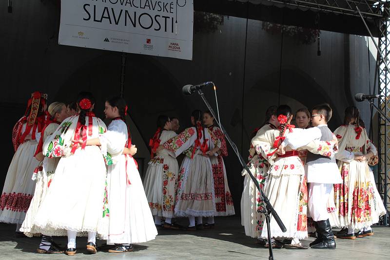 Vystoupení chorvatského souboru Kulturno umjetničko društvo "Ivančice".