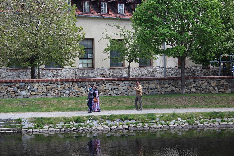 Český Krumlov o prvním májovém víkendu.