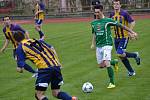 Česká divize (skupina A) - 22. kolo: FK Slavoj Český Krumlov (zelené dresy) - Senco Doubravka 1:1 (0:1), na penalty 4:3.