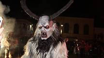 Diváci se během Krampus show Kaplice náramně dobře bavili.