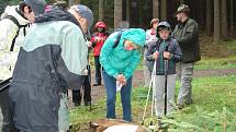 Nordic Walking branou Novohradských hor v Benešově nad Černou se konal i navzdory dešti.