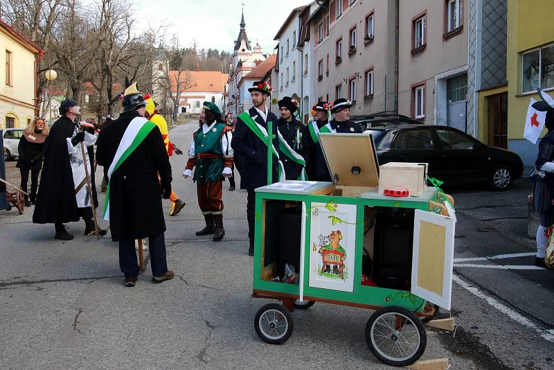 Sobotní masopustní veselí v Horní Plané.