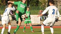 Fotbalové utkání krajského přeboru mužů / FK Slavoj Český Krumlov - FC ZVVZ 2:1 (0:1).