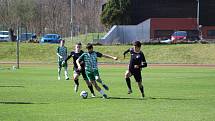 Fotbalová divize: Slavoj Český Krumlov - Tochovice 4:3 (2:1).