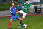 Fortuna Divize A - 7. kolo: FK Slavoj Český Krumlov (zelené dresy) - SK Petřín Plzeň 4:1 (1:0).