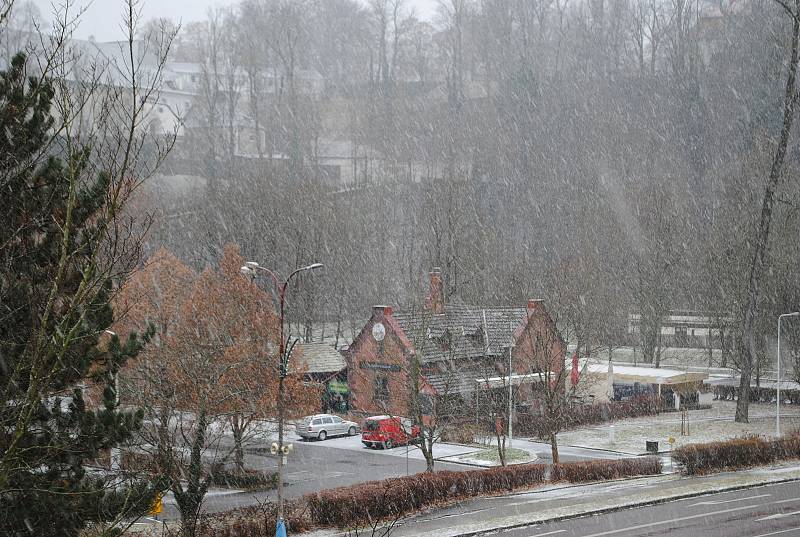V Českém Krumlově začalo sněžit kolem 9. hodiny ranní.