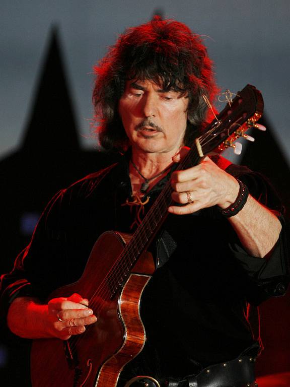 Světová kytarová špička - Ritchie Blackmore.