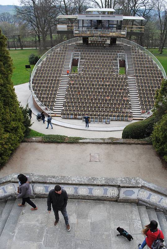 O víkendu se návštěvníkům otevřelo Zahradnické muzeum s vyhlídkou na město Parpalíčko a také Bellaria v zámecké zahradě.