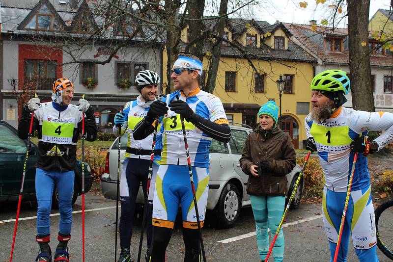 Frymburk – Svatý Tomáš Roller Ski Tour 2019 se jela v sobotu 9. listopadu na 33 km dlouhé trati.