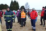 Vodní záchranáři měli v Černé v Pošumaví praktickou část víkendového semináře, v jehož rámci skládali zkoušku z vodní záchrany i studenti oboru zdravotnický záchranář z Jihočeské univerzity.