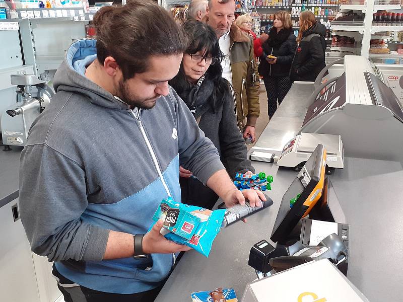 V Bujanově na Kaplicku otevřel COOP automatický obchod. Na jeho chod přispěje i obec.