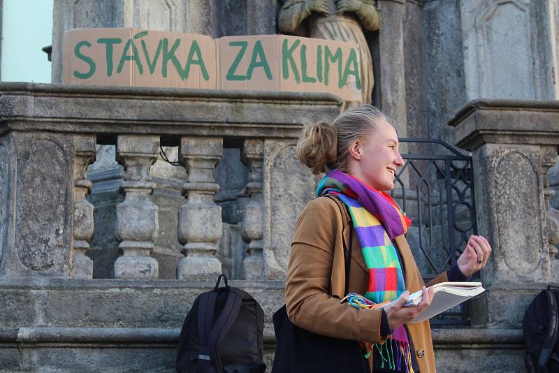 Českokrumlovští studenti se 20. září 2019 přidali k celosvětové stávce za klima.