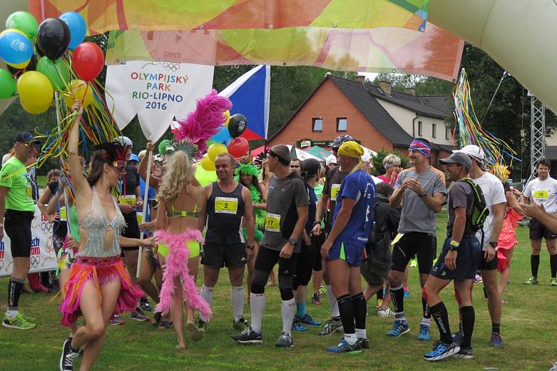 Olympijský maraton na Rio Lipno startoval v Nové Peci.