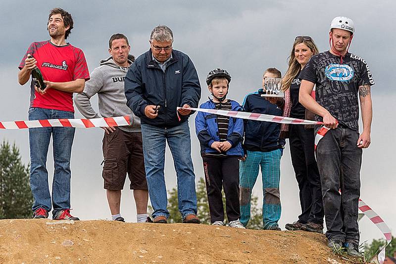 V Dolním Třeboníně je otevřen nový bikepark.