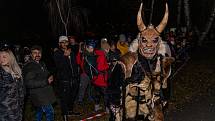 Krampusáci děsili svým zjevem ve Vyšším Brodě.