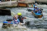 Mládí SK Vltava Český Krumlov při Mistrovstvích ČR žáků ve slalomu a sprintu na divoké vodě v Brandýse nad Labem.