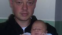 V úterý 5. května 2015 pět minut po 17. hodině se větřínským partnerům Aleně Nedomové a Ivanu Radovi narodil prvorozený syn Kryštof Rada. U porodu chlapečka s mírami 51 centimetrů a 3750 gramů tatínek asistoval.