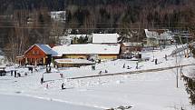 Lyžařské závody pro veřejnost McDonald's Winter Cup s Jakubem Kohákem přilákaly na Lipno desítky závodníků.