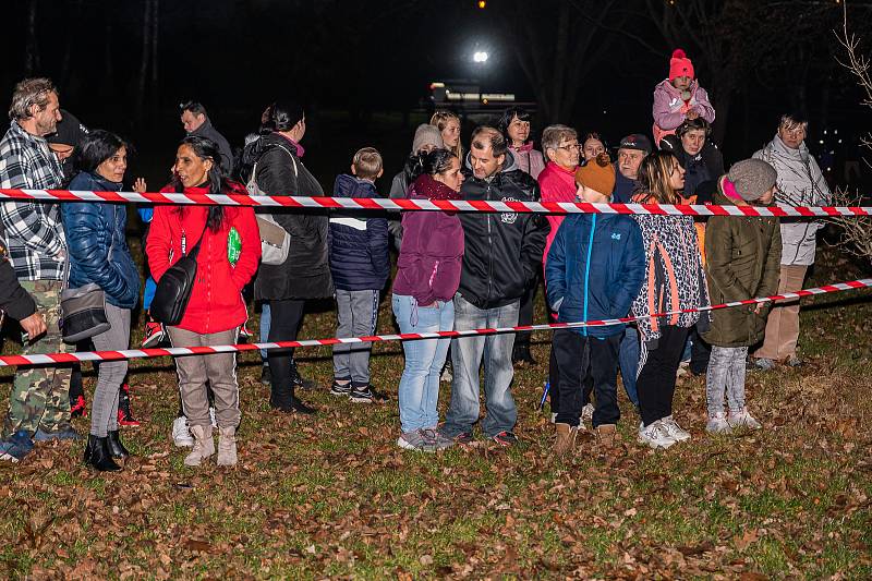 Krampusáci děsili svým zjevem ve Vyšším Brodě.