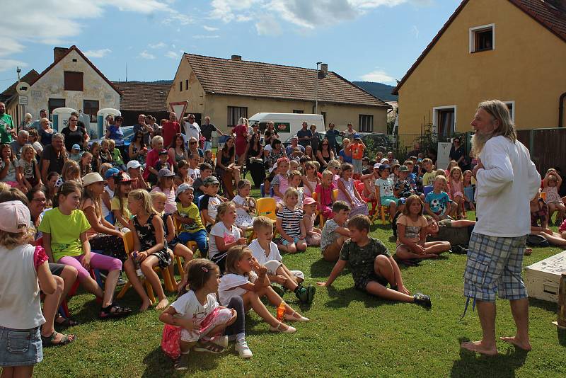 Staročeská pouť pobavila v sobotu návštěvníky Chlumu u Křemže.