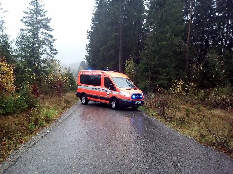 Frymburští hasiči mají za sebou desítky zásahů kvůli spadlým stromům.