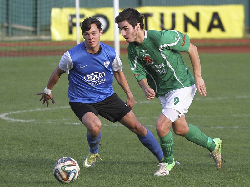 Divize (skupina A) - 11. kolo: Český Krumlov (v zeleném) - Táborsko B 2:2 (1:1), na penalty 4:5.