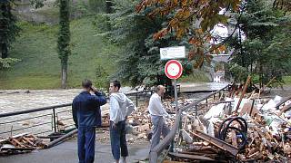 Povodně 2002: Koryto je prohloubeno, jez je sklápěcí - Českokrumlovský deník